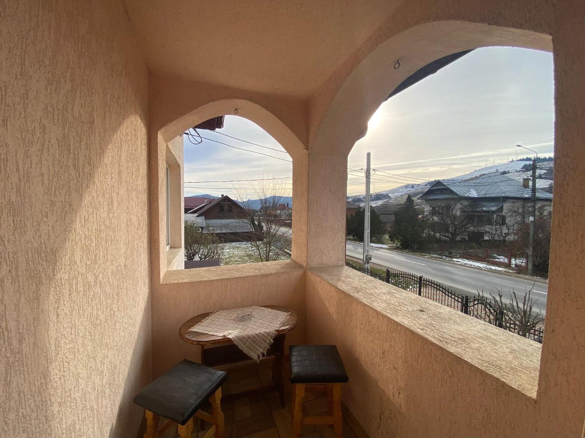 Hotel Casa Irina Mînăstirea Humorului Esterno foto