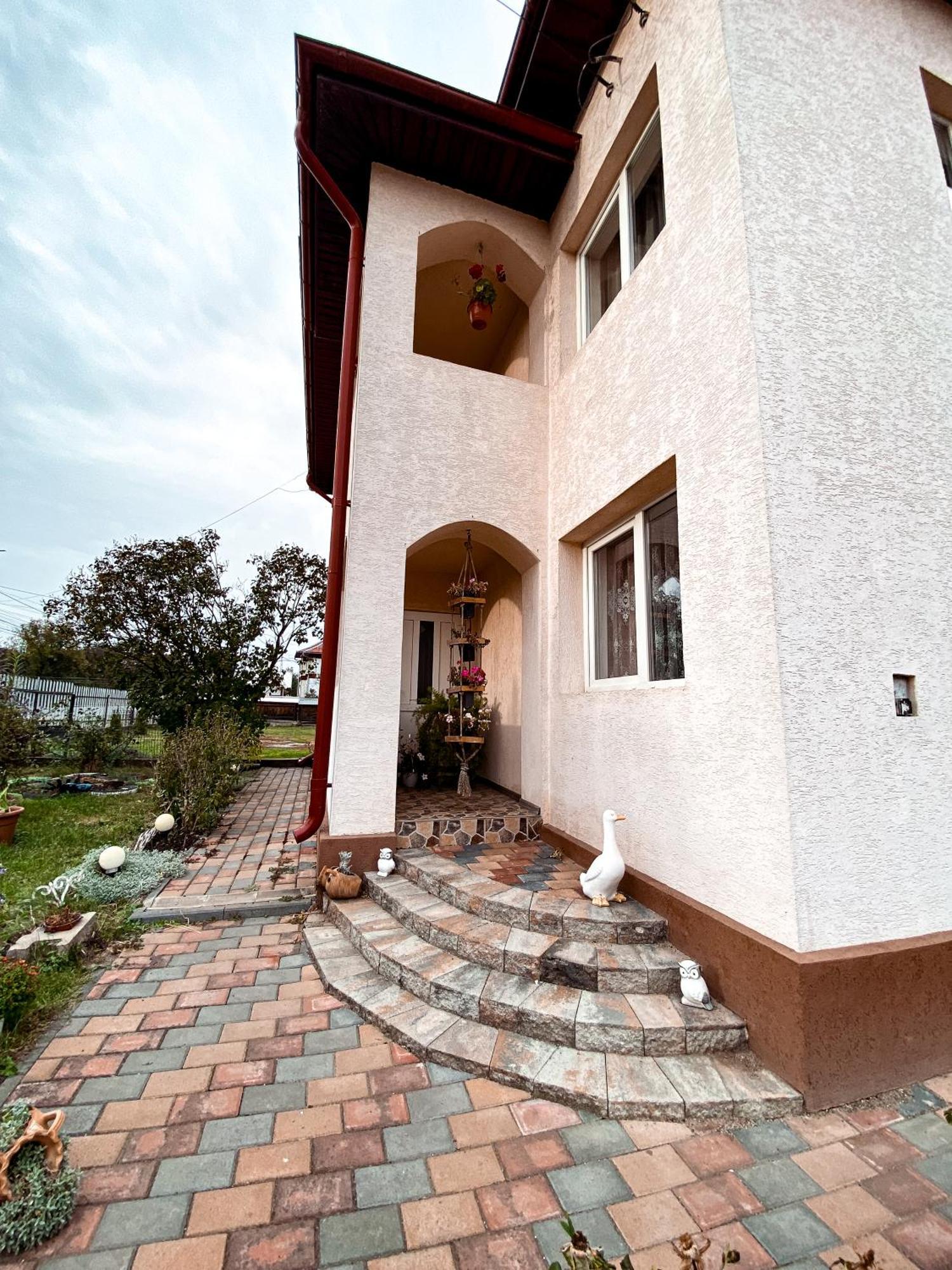 Hotel Casa Irina Mînăstirea Humorului Esterno foto